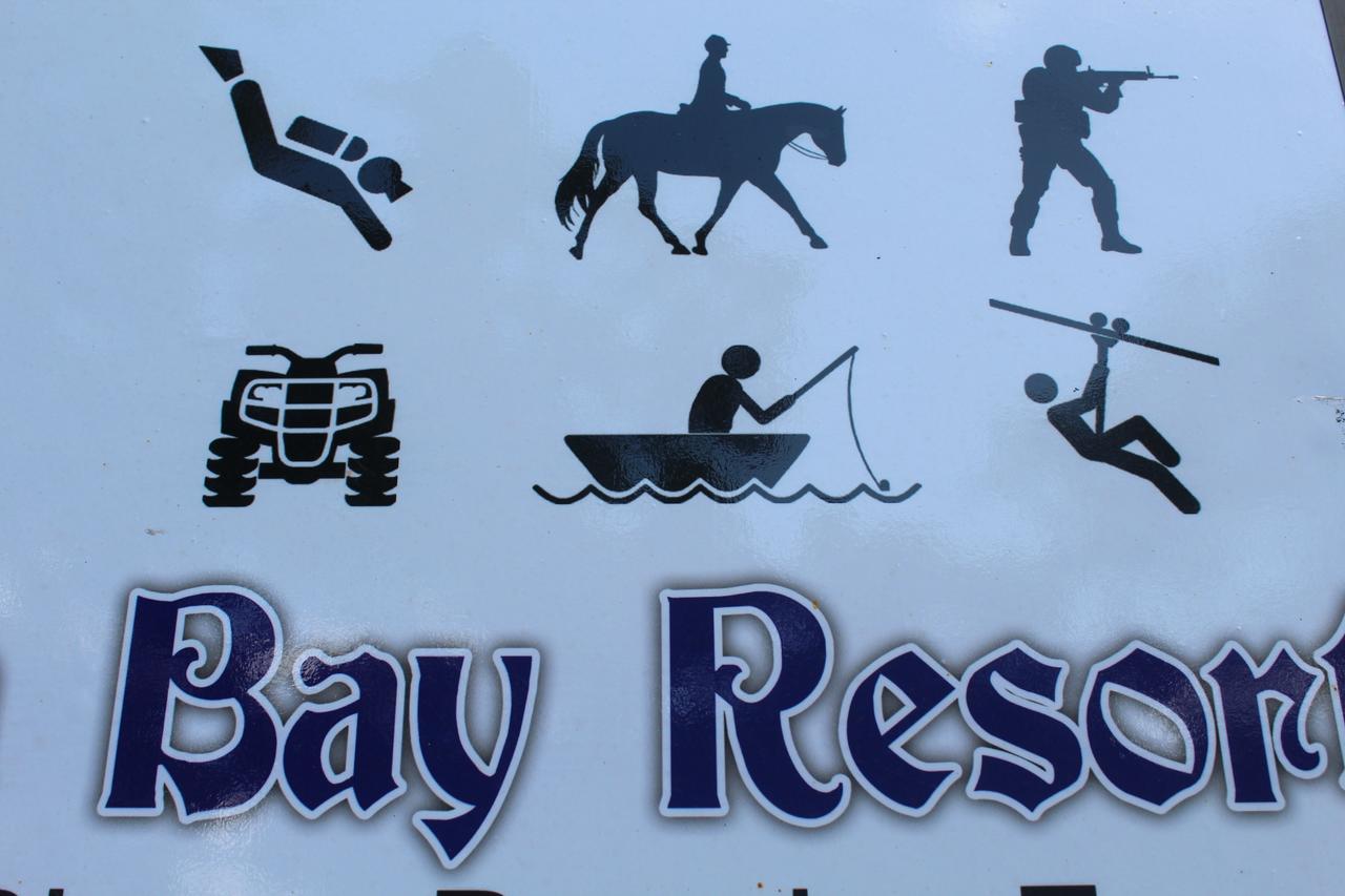 Yala Bay Resort Tissamaharama Bagian luar foto