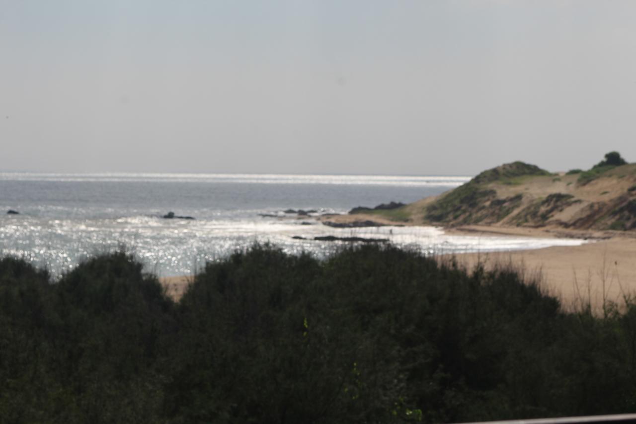 Yala Bay Resort Tissamaharama Bagian luar foto
